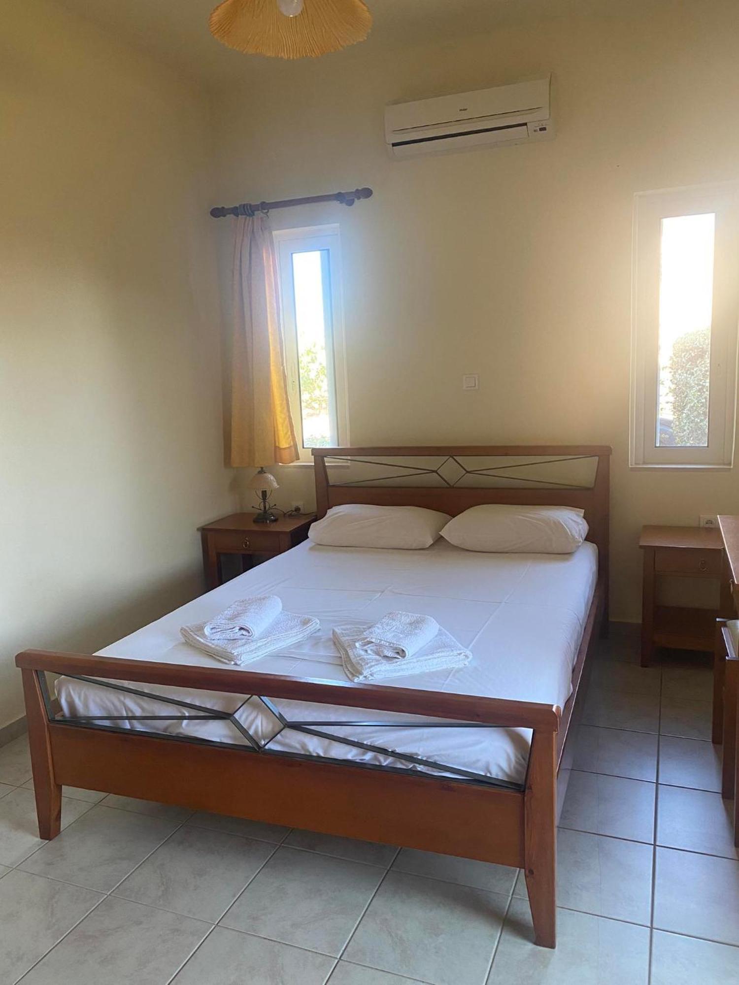Kioni Villas Frangokastello Dış mekan fotoğraf